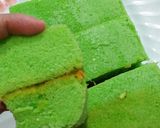 Foto langkah ke 8 dari resep Bolu Chiffon Pandan Kukus Isi Selai Nanas😋.