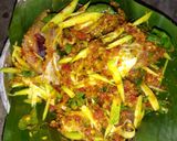 Foto langkah ke 5 dari resep Pepes Ikan Mangga Muda (versi loyang).