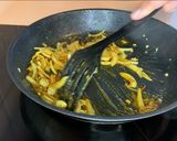Foto del paso 3 de la receta: Pollo al curry y jengibre