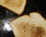 A picture of step 3 of Peppered Pink Salt Burger.