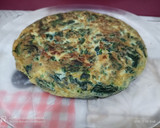 Foto del paso 5 de la receta: Crema de brócoli y espinacas con tortilla de espinacas