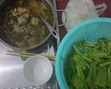 Hình bước làm 4 của món Cách nấu Lẩu cá bớp lá giang