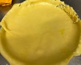 A picture of step 3 of Berry and Apricot Tart.