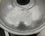 Foto langkah ke 4 dari resep Kue semprit sagu keju lumer no oven.
