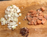 二式鮭魚便當菜：鮭魚烘蛋及串燒的食譜步驟3照片