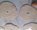 Foto del paso 4 de la receta: Tortas fritas con polvo de hornear