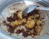 A picture of step 2 of Grill cauliflower instant sabji.