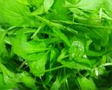 Hình bước làm 1 của món Canh cải con nấu xương gà tép khô