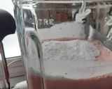 Foto del paso 4 de la receta Pastel de fresas sin horno, sin harina y sin azúcar
