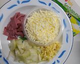 Foto langkah ke 1 dari resep Nasi Goreng Keju Wortel.