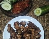 Foto langkah ke 13 dari resep 15 >< Kulit ayam bumbu bacem.