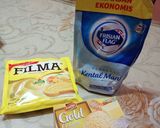 Foto langkah ke 1 dari resep Banana and Cheese Rolls.