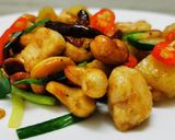รูปขั้นตอนการทำที่ 2 ของ ไก่ผัดเม็ดมะม่วงหิมพานต์