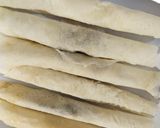 Foto langkah ke 2 dari resep Pisang Susu Selimut Kulit Lumpia.