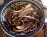 Foto del passaggio 1 della ricetta Orata con salsa di cachi piccante e radicchio tardivo