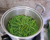 Foto langkah ke 1 dari resep Sayur Asem Kacang.