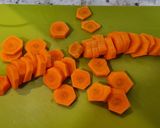 A picture of step 2 of Boiled Green Beans and Carrots.