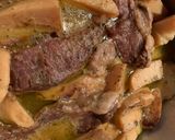Φωτογραφία βήματος 7 της συνταγής Μπριζολάκια μαγειρεμένα σε σκορδάτο βούτυρο με μυρόχορτα και κρέμα γάλακτος!!!