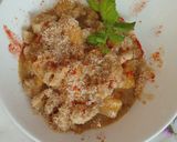 A picture of step 5 of Chicken curry with mango.