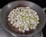 Foto langkah ke 2 dari resep Sayur bening labu air / leor.
