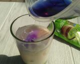 Foto langkah ke 4 dari resep Butterfly Pea Matcha Latte.