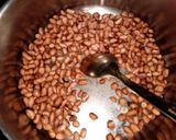 A picture of step 1 of Chocolate peanut clusters 🍫🥜.