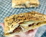 Foto del paso 8 de la receta: Empanada de solomillo con cebolla y boletus caramelizados
