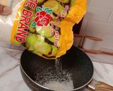 Foto langkah ke 2 dari resep Es Kelapa KW.
