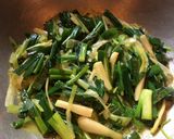 A picture of step 4 of Spring Onion Bhaaja / Bhaaji.