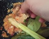 Foto langkah ke 3 dari resep "OSENG MERCON KIKIL DAN JEROAN SAPI" Pedesnya Nampoool.
