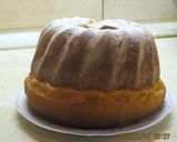 Aszalt gyümölcsös kuglóf recept fázis 4 fotója