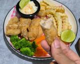 Foto langkah ke 6 dari resep Fish and Chip dengan Saus Tartar Sederhana.