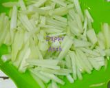Foto langkah ke 1 dari resep Sayur labu siam dan ikan asap.
