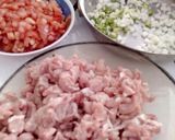 Foto del paso 1 de la receta: Bisteces de cerdo a la mexicana