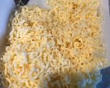Sajtszószos gnocchisült kolbásszal recept fázis 2 fotója
