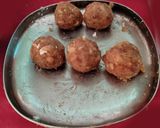 A picture of step 5 of Chettinad Susheyem.