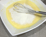 Foto del paso 2 de la receta: Bizcocho con manzana y chocolate