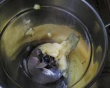 चॉकलेट घेवर (chocolate ghevar recipe in Hindi) रेसिपी चरण 1 फोटो