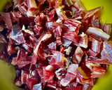 Foto del paso 3 de la receta: Arroz venere con langostinos, shiitake y jamón ibérico