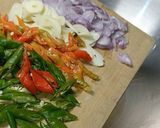 Foto langkah ke 1 dari resep Tumis Jagung Oyong.