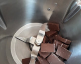 Foto del paso 7 de la receta: Tarta 3 chocolates ¡Adiós 2018!🎉