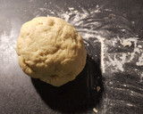 Foto del paso 3 de la receta: Medialunas de manteca muy fáciles