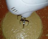 A picture of step 3 of Vanilla cup cakes.