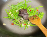沙茶牛肉炒空心菜的食譜步驟4照片