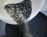 Foto langkah ke 3 dari resep Pasta Wijen Hitam.