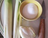 Une image de l'étape 1 de Fondue de poireaux.
