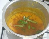 A picture of step 4 of Hyderabadi Khatti Dal.