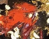 A picture of step 3 of Rajasthani style garlic chutney.