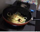 Foto langkah ke 2 dari resep Tumis udang mentega cah paprika mudah endes super kilat #homemadebylita.