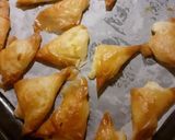 Φωτογραφία βήματος 3 της συνταγής Συροπιαστα τρίγωνα με κρέμα